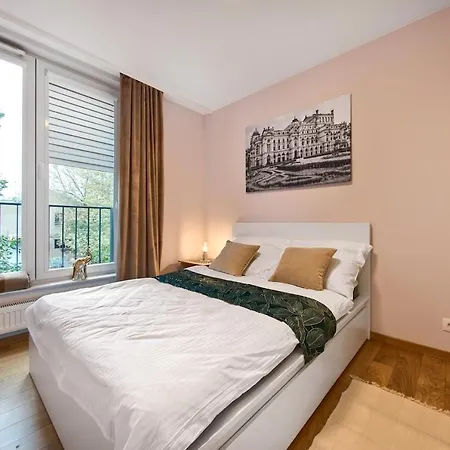 Cracow Wroclawska Premium Kraków