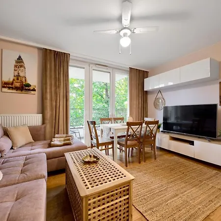 Cracow Wroclawska Premium *