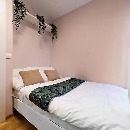 Cracow Wroclawska Premium